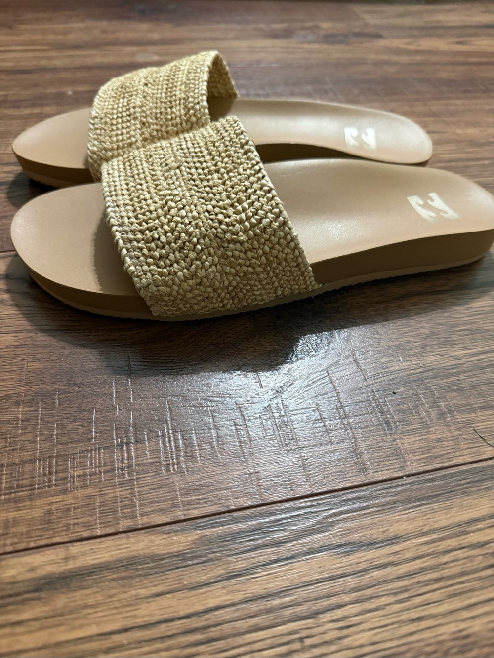 Billabong Woven Slide Sandals in Natural Beige - Picture 2 of 2